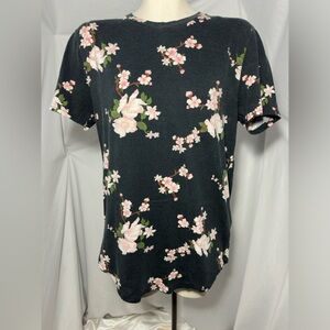 Hollister Black Floral Men's Tee Size Medium